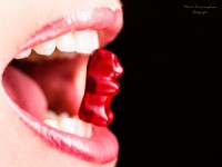 /album/fotogalerie-sinnliches/mund-gummibarchen-web-fotograf-bonn-koeln-4399-jpg/